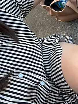 Mai mai411 from Stripchat