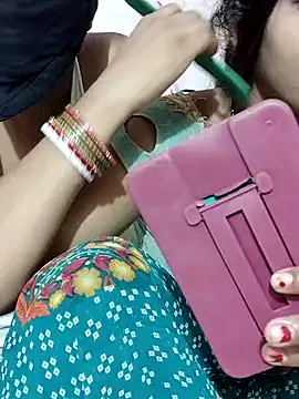 Naina8736 cam Live Nude & Online