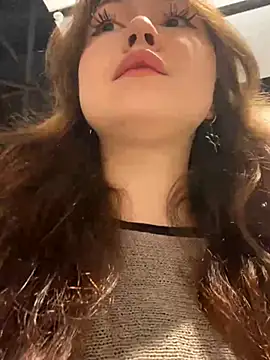Peachy Dream from Stripchat