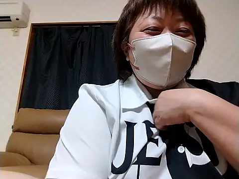 UsaLizu62 from Stripchat