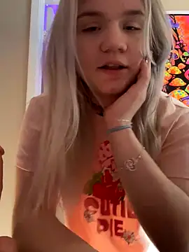 Cutiepiespanks cam Live Nude & Online