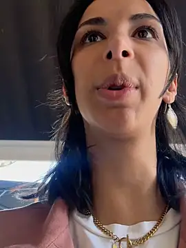 LuluQueen18 cam Live Nude & Online