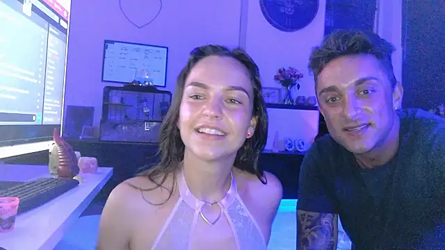 NaughtyCoupleNL cam Live Nude & Online