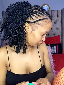 PrettyMellow2k cam Live Nude & Online