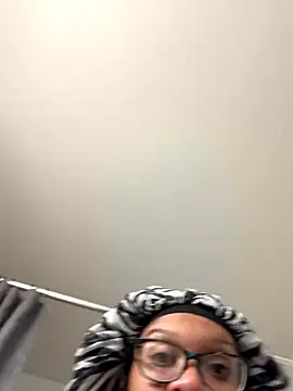 SexyHoneyRedd from Stripchat