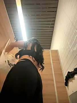 Tisha Busty from Stripchat