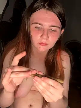 Yoursexymamma from Stripchat