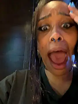 Loveluna8 from Stripchat