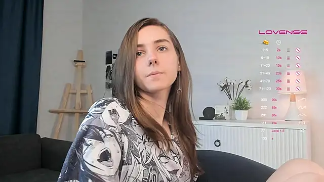 MeghanElson from Stripchat