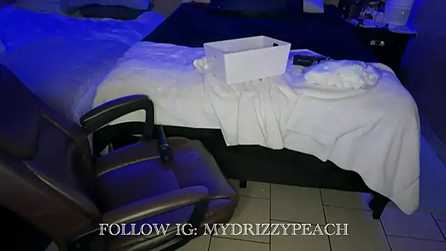 Drizzypeach602 cam Live Nude & Online