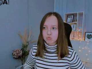 Vikki-mikki from Camsoda