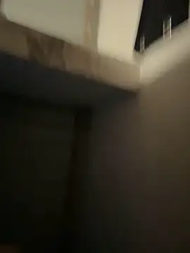 Xyztopbeing from Stripchat