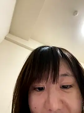 Youcha_3 cam Live Nude & Online
