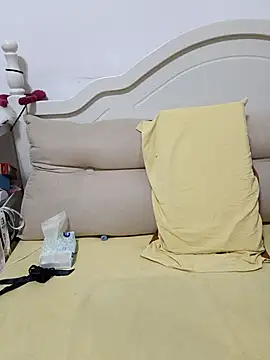 Chestnut023 from Stripchat