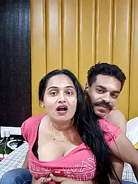 COUPLES-VIBE cam Live Nude & Online