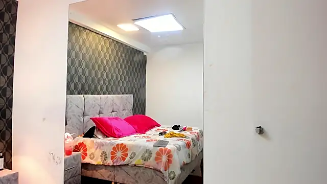 Emily_Clark1 cam Live Nude & Online