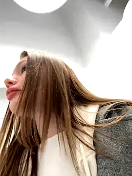 Justmila cam Live Nude & Online
