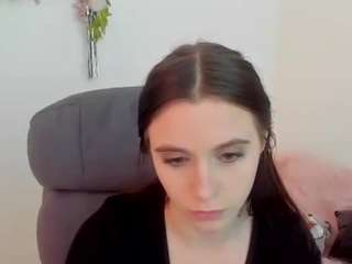 valissia Nudes and Live Cam