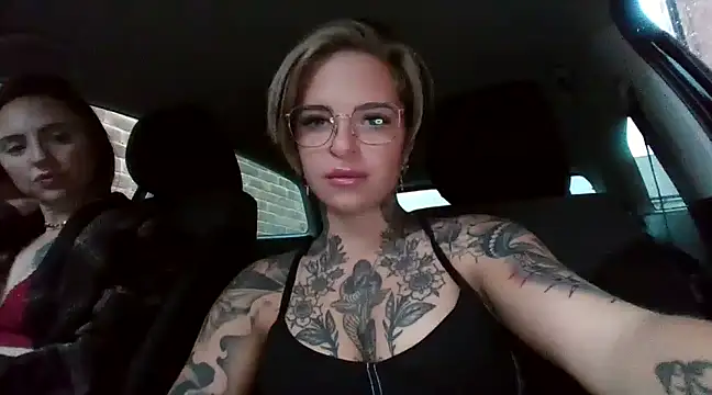 Alexandersonxo from Stripchat