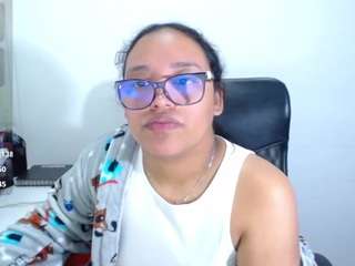 arzu-melegi Nudes and Live Cam