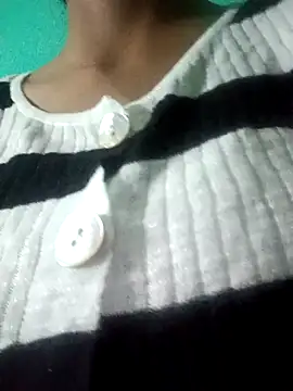 Cute-Anika from Stripchat