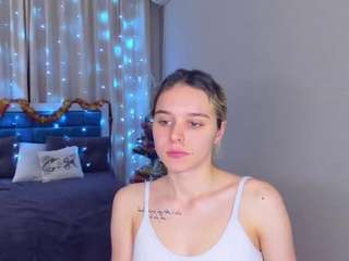 emelyadams Nudes and Live Cam