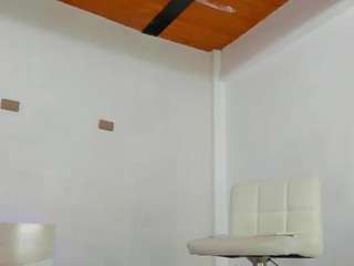 emilhornett Nudes and Live Cam