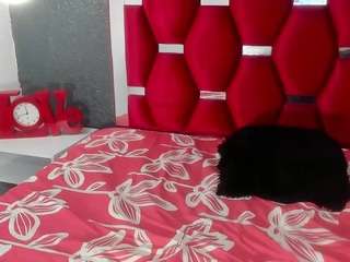 hannaa-petit Nudes and Live Cam