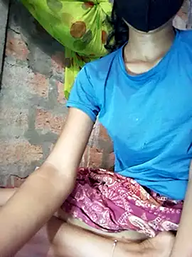 Pihu2004 from Stripchat