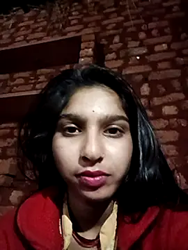 Cur Pinki from Stripchat