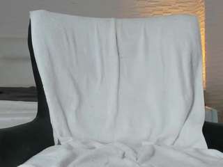 ineslyn Nudes and Live Cam