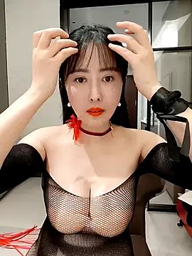 Lilandi0521 from Stripchat