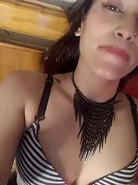 Lusty Queen69 from Stripchat