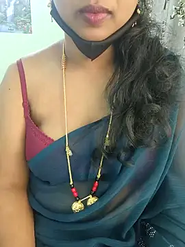 Rlmadhavi999 from Stripchat