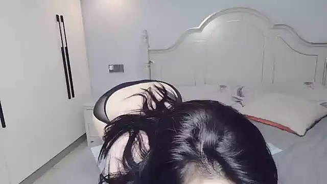 Sasa-loves from Stripchat