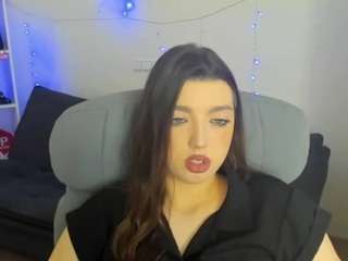 vailetta Nudes and Live Cam
