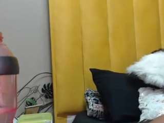 bustygoddess32 Nudes and Live Cam