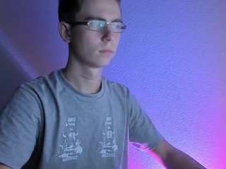 henrylarik Nudes and Live Cam
