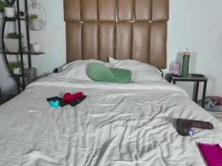 iblossom Nudes and Live Cam