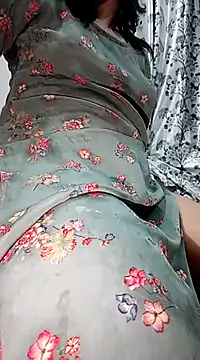 Sweet poison25 from Stripchat