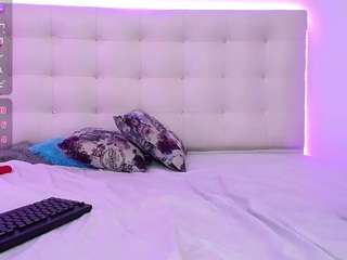 barelylegel Nudes and Live Cam