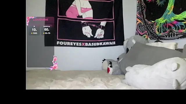 Kyky baby4444 from Stripchat
