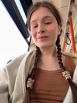 Mmelicious from Stripchat