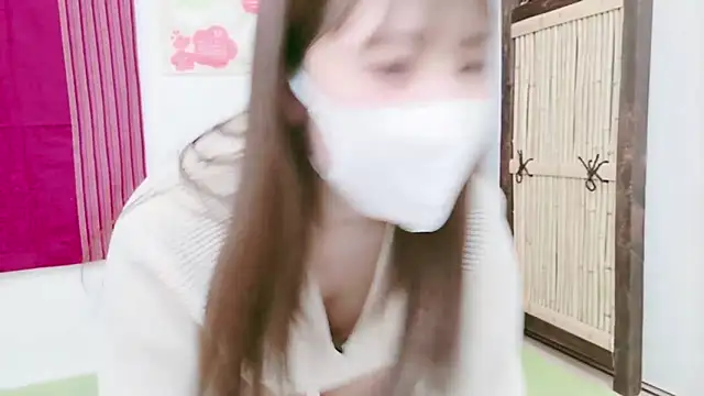 Momo xoo from Stripchat