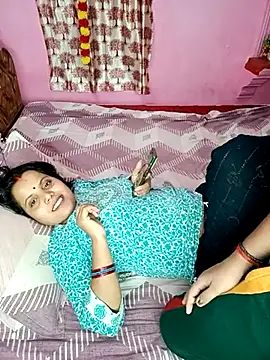 Anushkabhabhi from Stripchat