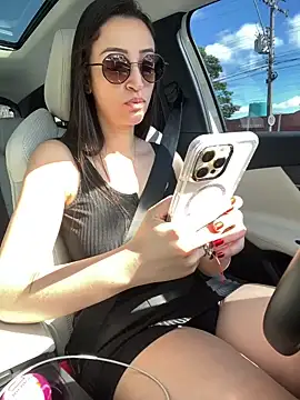 BelleLouiseVp from Stripchat