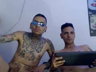 bryannth Nudes and Live Cam