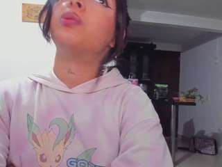 nessaa88 Nudes and Live Cam