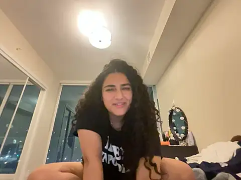 Silkygemm from Stripchat