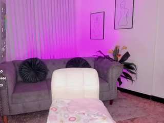 summer-grey Nudes and Live Cam